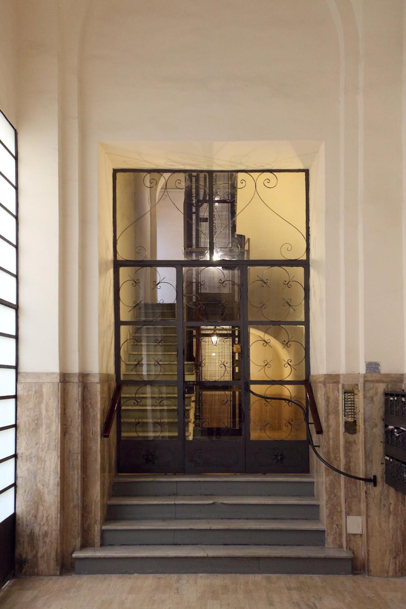 Appartamento D'Epoca Colosseo Art Gallery Rome Exterior photo